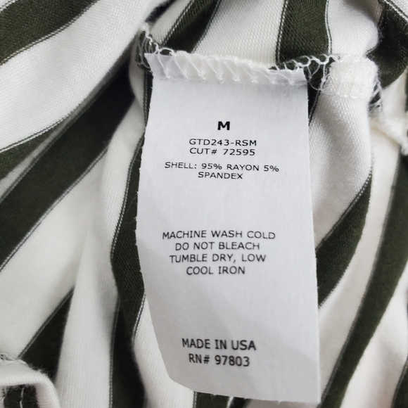 Green Envelope White Green Striped Tight Knit Top Blouse Size M Womens NWT - Picture 13 of 13